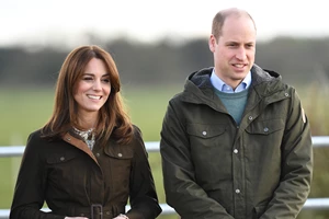 Το αστείο περιστατικό με τον πρίγκιπα William και τους μικρούς μαθητές ενός σχολείου, σε βίντεο