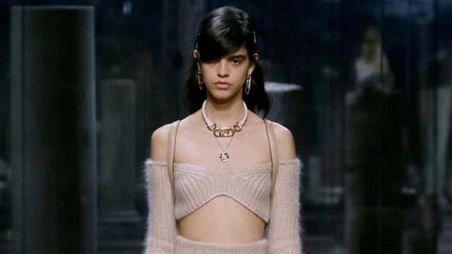 Fendi FW21 | Ο πιο stylish τρόπος να αναβαθμίσετε τα χτενίσματά σας φέτος