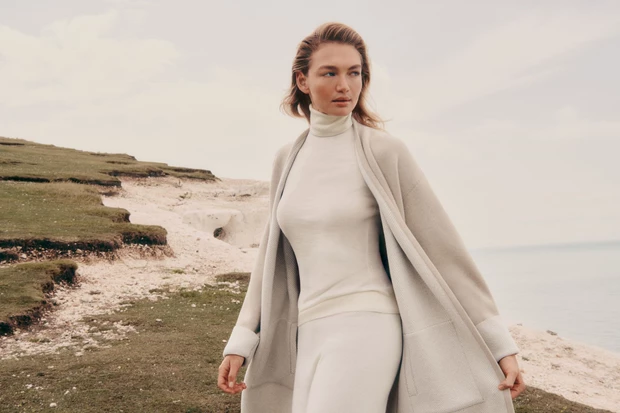 Τα διπλής όψεως μπουφάν της Falconeri είναι το απόλυτο trend του φθινοπώρου