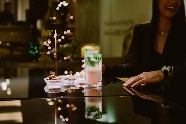 Το A+D Bar στο Divani Apollon Palace & Thalasso