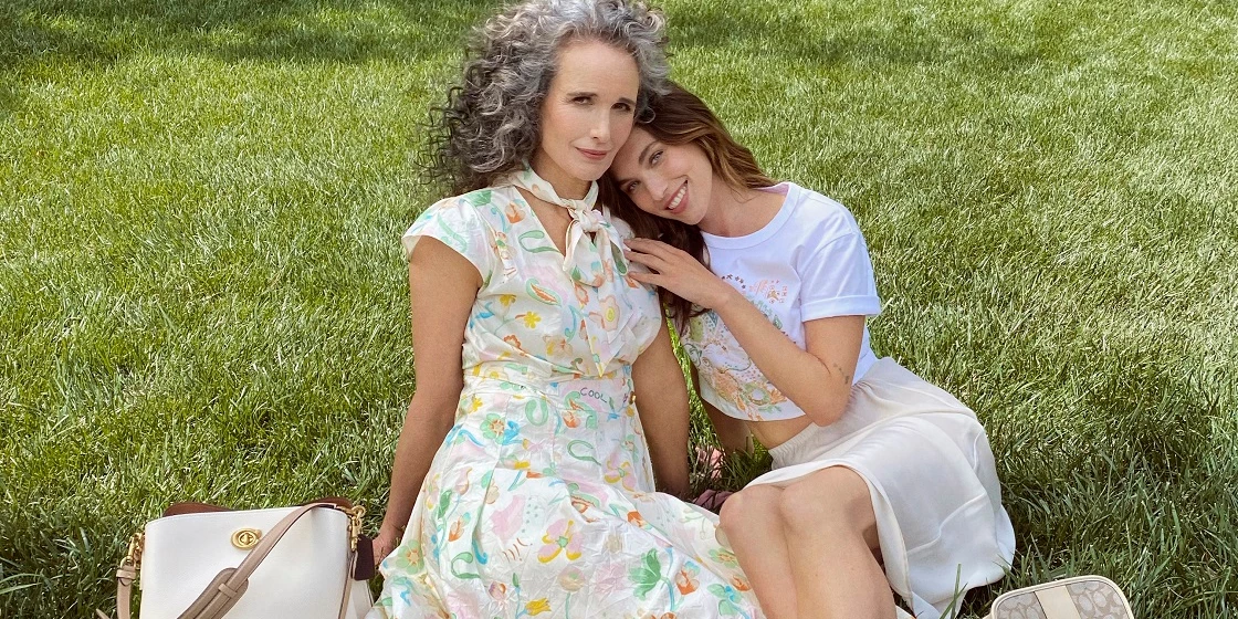 Αν είστε πάνω από 60, φορέστε μία φούτερ μπλούζα όπως η Helen Mirren