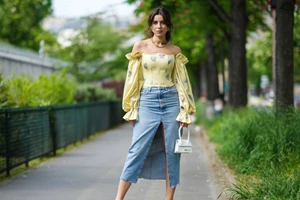 10 updated τρόποι για να φορέσετε το denim την άνοιξη