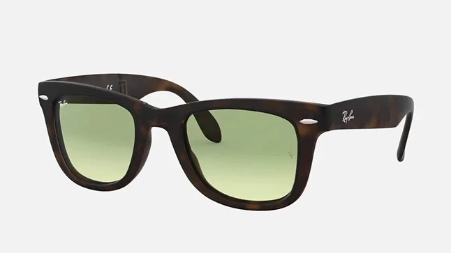Wayfarer Ray - Ban, Luxottica.