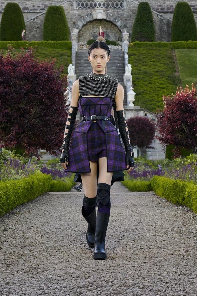 Dior Cruise 2025