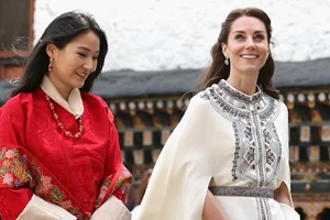 15 χρόνια γάμου | Το νέο οικογενειακό πορτρέτο της Kate και του William με τα παιδιά τους