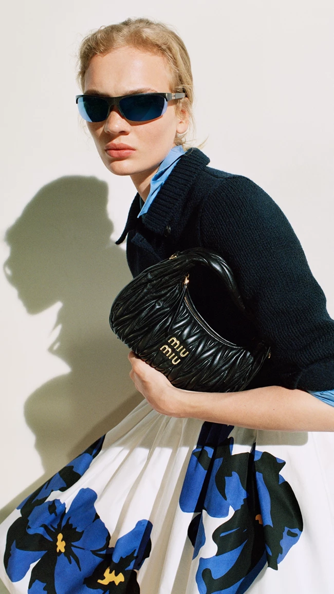 Η αντισυμβατική θηλυκότητα της νέας συλλογής Miu Miu