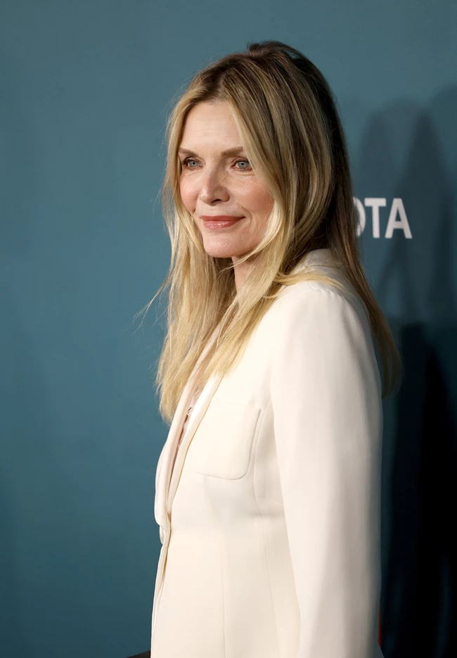 EMA Awards | Το Harper's Bazaar στα λαμπερά βραβεία στο Λος Άντζελες