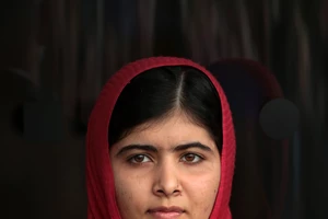 Τα Φιλαράκια | Η Malala Yousafzai θα εμφανιστεί στο reunion της σειράς