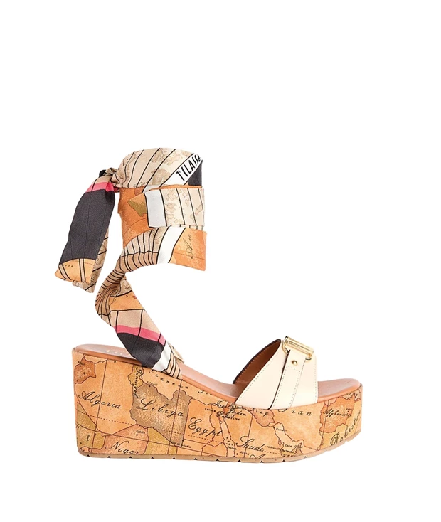 Πλατφόρμα Alviero Martini 1ª Classe, Alviero Martini 1ª Classe Boutique.