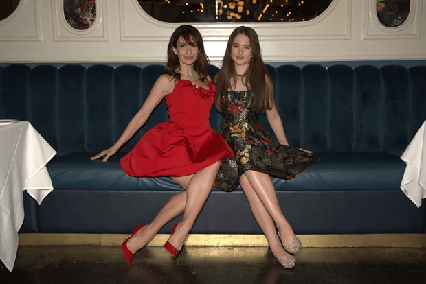 Η Hilaria Baldwin με την κόρη της, Carmen