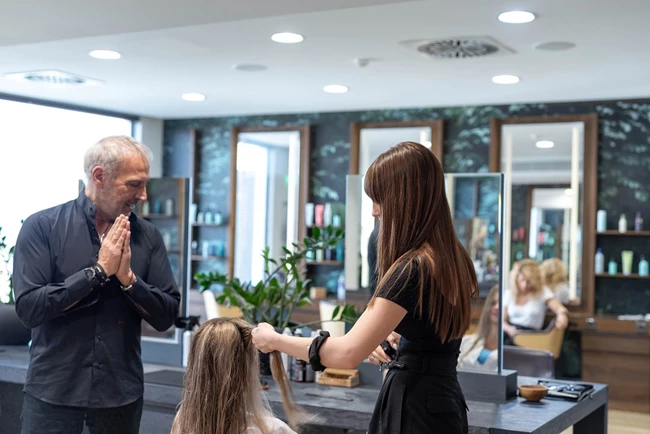 Aveda Teo