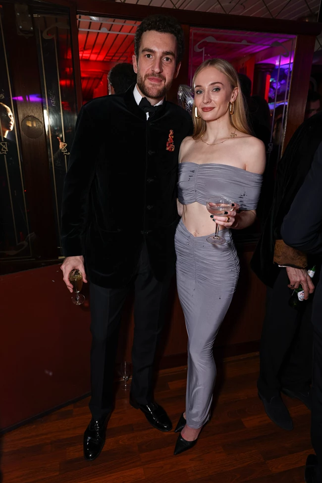 Sophie Turner & Peregrine Pearson | Έκαναν την πρώτη τους επίσημη εμφάνιση
