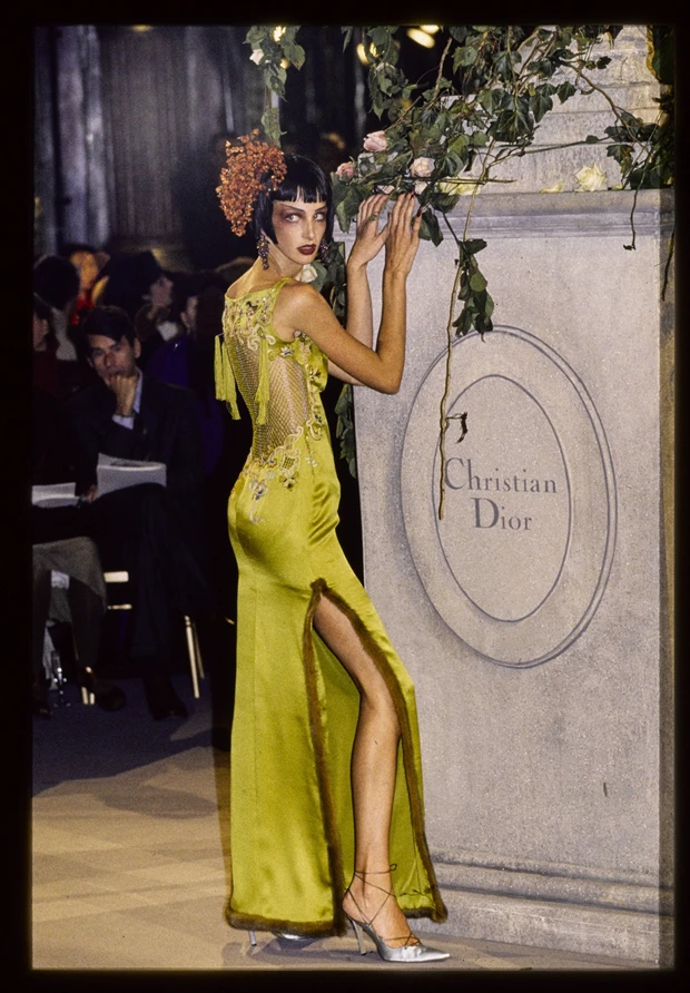Christian Dior Spring 1997 couture