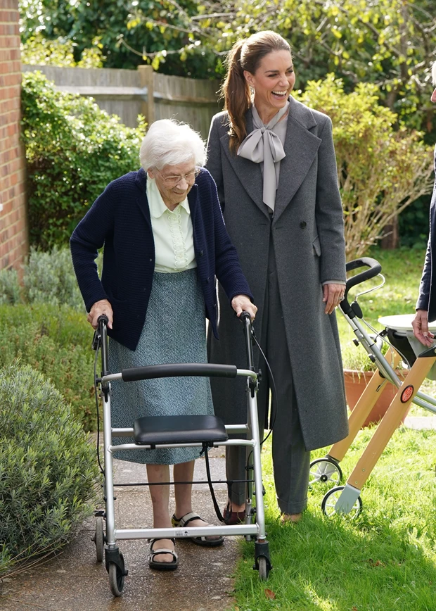 Ποιος πλένει τα πιάτα στο σπίτι της Kate Middleton και του πρίγκιπα William;