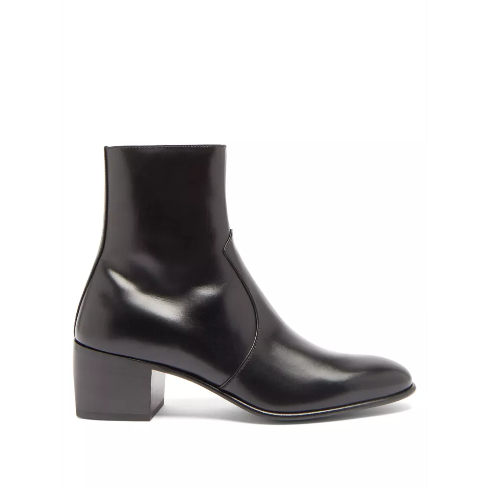 Square-toe