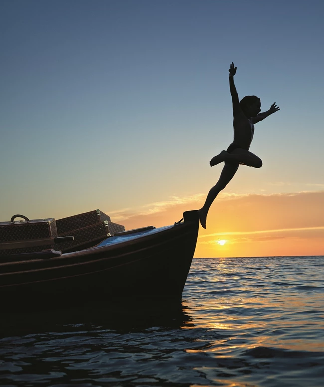 Louis Vuitton καμπάνια Μήλος