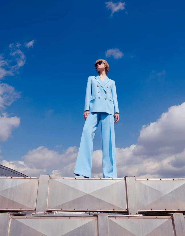 Η μόδα πειραματίζεται με τα χρώματα τη φετινή άνοιξη