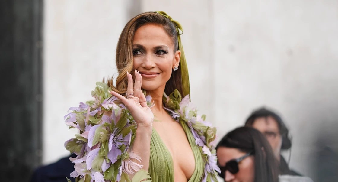 5 χρήσιμα tips για να διαρκεί το πεντικιούρ σας περισσότερο