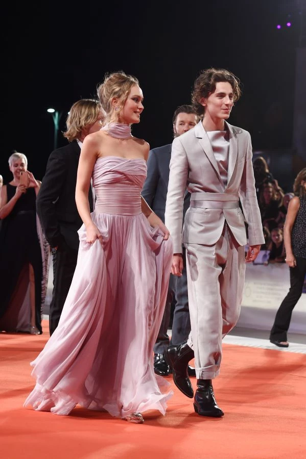 Timothée Chalamet | Οι φωτογραφίες του με την Lily Rose Depp τον έκαναν να νιώσει άβολα