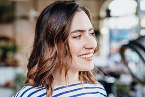 Το ολοκαίνουριο French bob της Sofia Richie Grainge είναι το κούρεμα που κολακεύει όλες τις γυναίκες