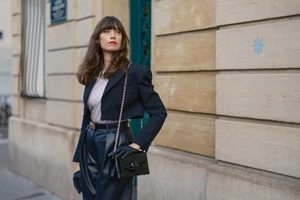 Τα minimal looks που μπορείτε να δημιουργήσετε για τα πάρτι των γιορτών