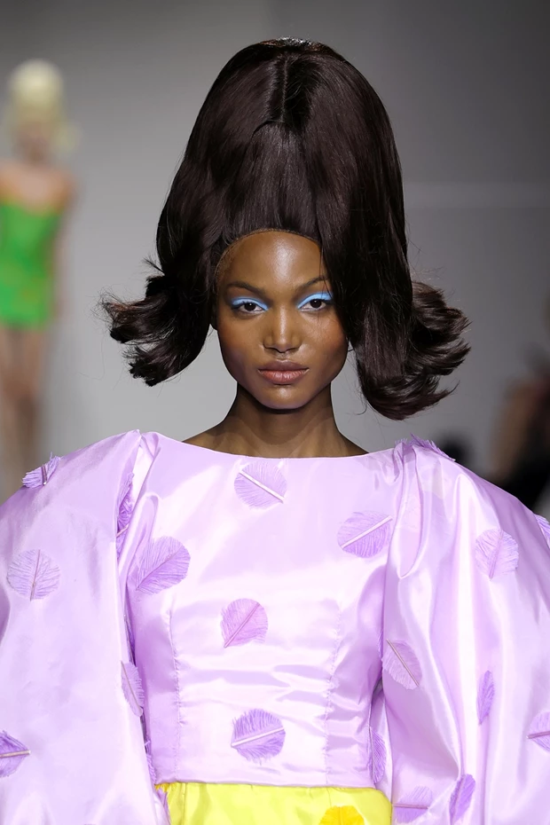 NYFW FW ’25 | Όλες οι μεγάλες τάσεις ομορφιάς που ανέδειξε το catwalk