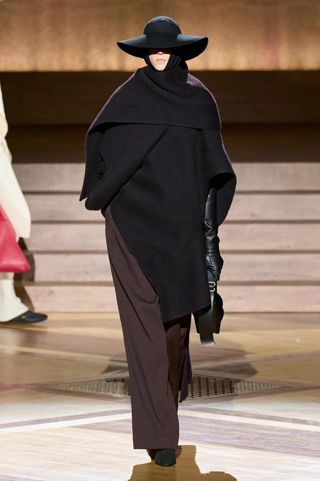 Issey Miyake FW 24-25