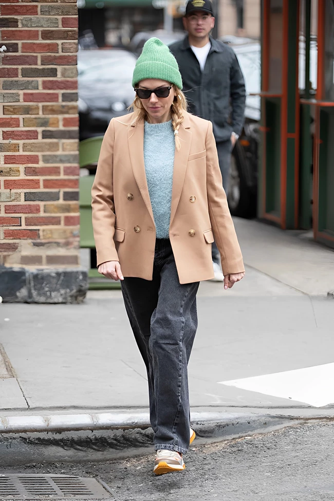 Sienna Miller Mango πουλόβερ