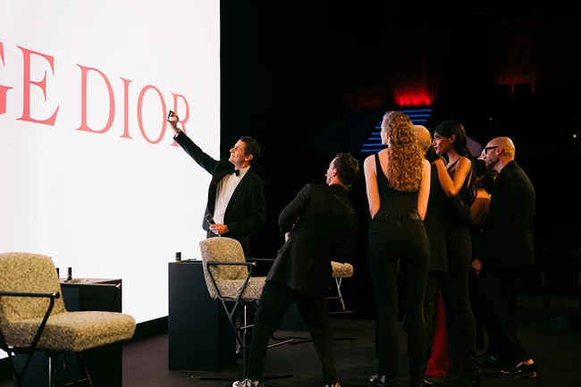 Dior
