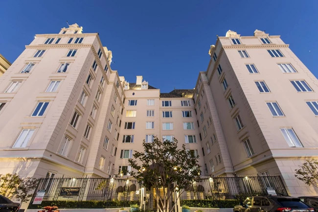 Όλα τα εντυπωσιακά σπίτια στα οποία έζησε η Marilyn Monroe κατά τη διάρκεια της ζωής της