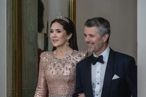 Βασίλισσα Mary | Πώς με μια αναπάντεχη στυλιστική επιλογή τίμησε την κόρη της, πριγκίπισσα Isabella