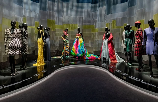 Christian Dior: Designer of Dreams