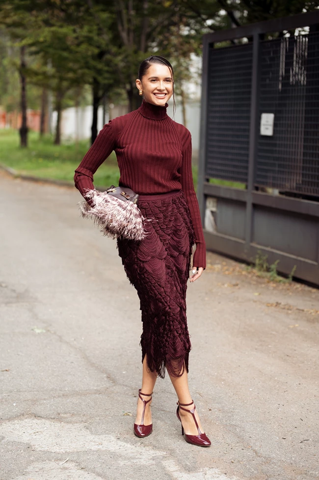 burgundy trend street style