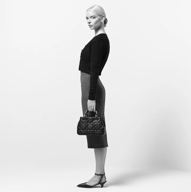 LADY 95.22_ANYA TAYLOR JOY_Dior