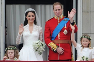 Η Kate Middleton "έσπασε" το πρωτόκολλο στο ταξίδι της στην Σκοτία μ' αυτή την προσθήκη στην εμφάνισή της