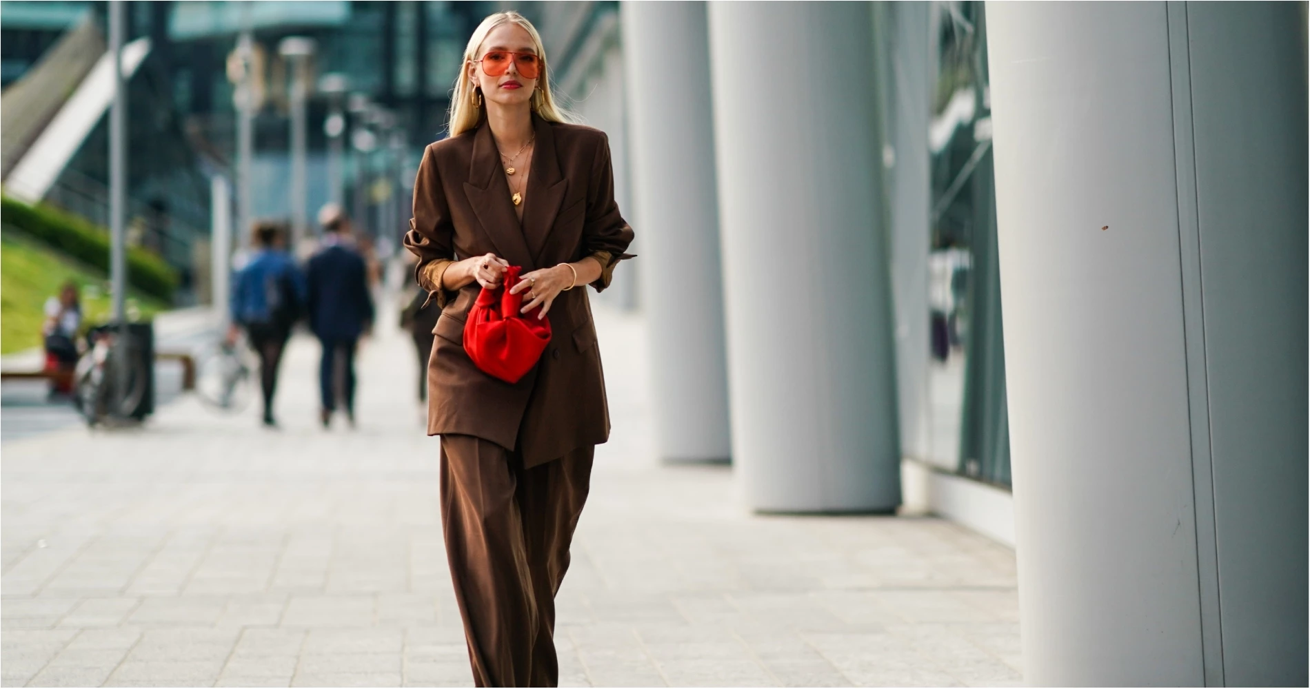 Shopping List | 10 κομμάτια για να δείχνει επίκαιρο το ανοιξιάτικο στιλ σας