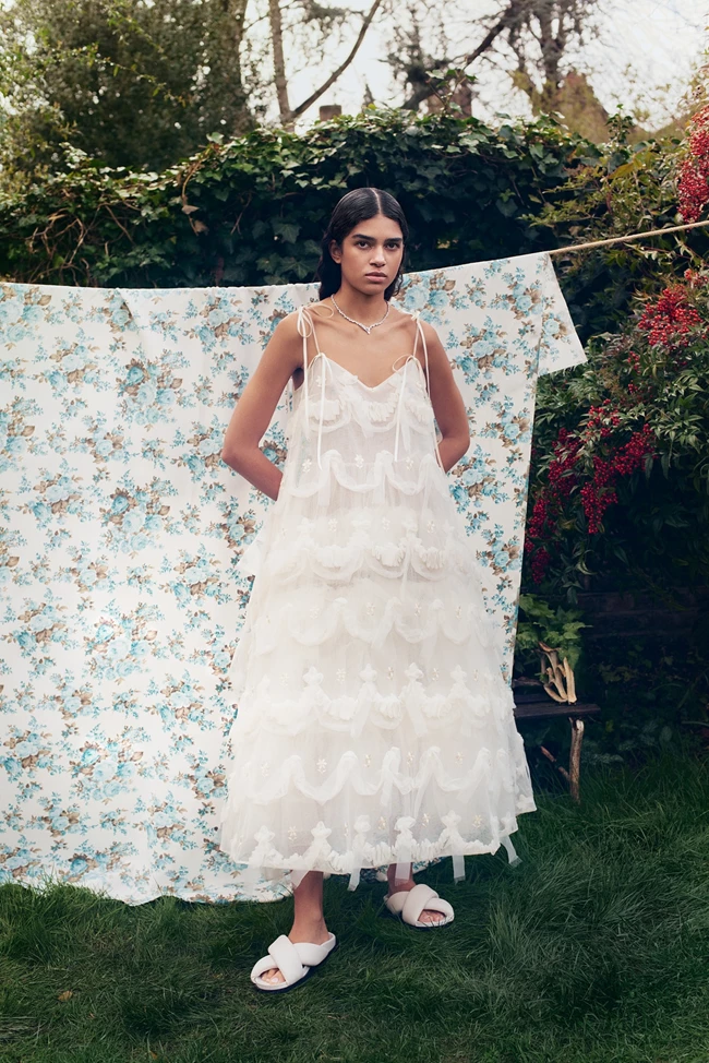 Τα must - have κομμάτια του Ιουνίου