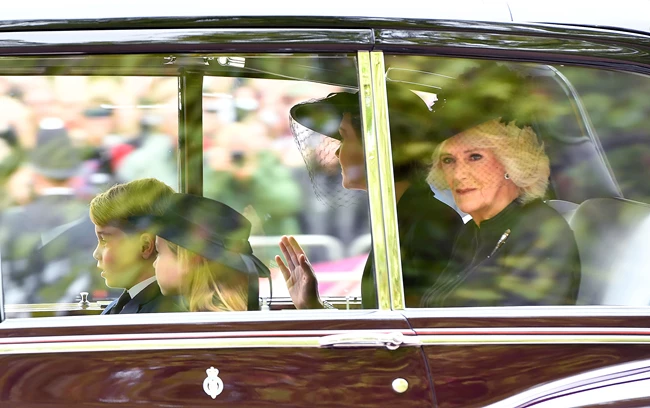 Kate Middleton - Καμίλα