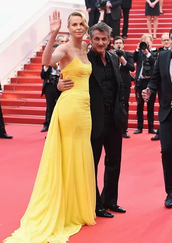Charlize Theron and Sean Penn