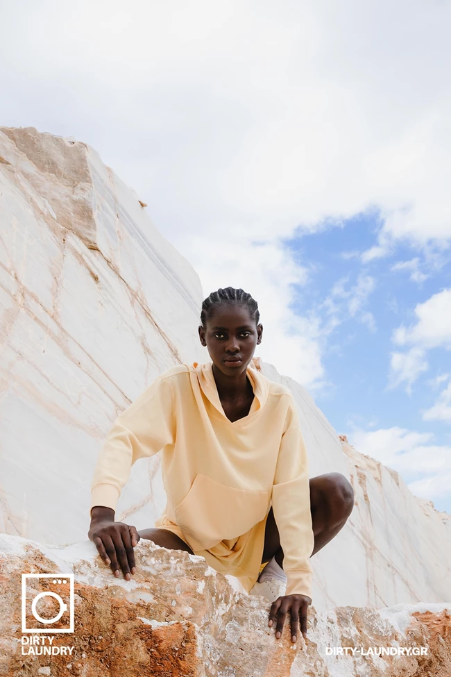 Αυτό είναι το brand στο οποίο πρέπει να στραφείτε για τα καλοκαιρινά casual looks σας