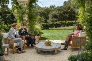 Πρίγκιπας William - Πρίγκιπας Harry | Το οικογενειακό δείπνο στο Παλάτι του Μπάκιγχαμ