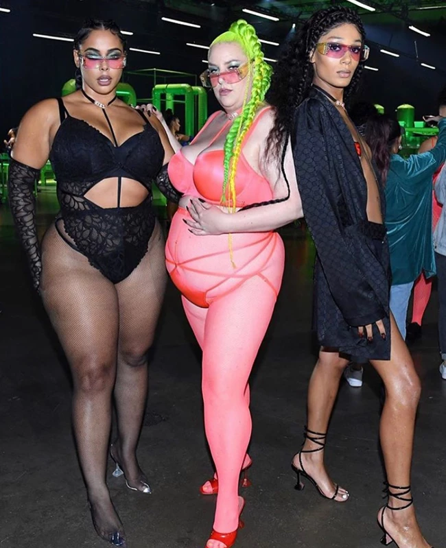 Το all star cast στο show Savage x Fenty Vol. 2