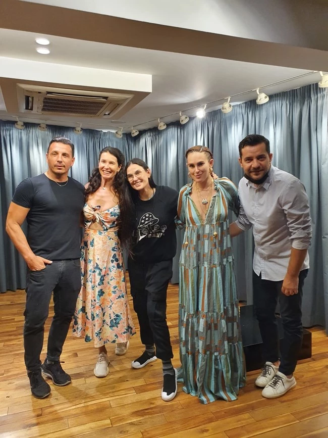 Η Demi Moore βρίσκεται στην Ελλάδα