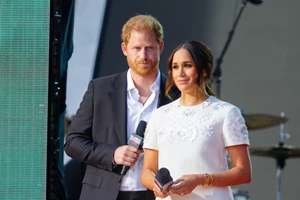 Meghan Markle | Η πρώτη συνάντηση με το μωρό της πριγκίπισσας Ευγενίας