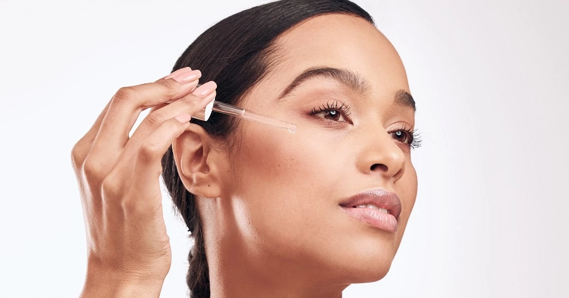 Ρετινόλη | 5 λόγοι να τη βάλετε σήμερα κιόλας στη ρουτίνα σας