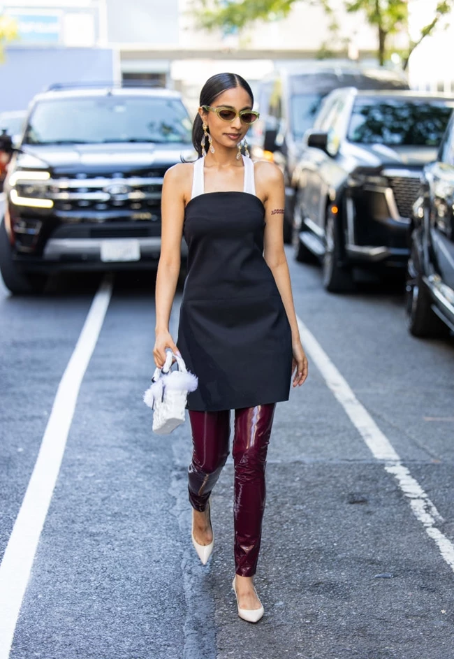 Street style μπορντό