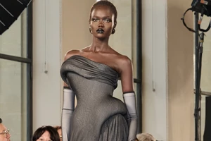 Η ζωή στην ύπαιθρο και η ελευθερία που προσφέρει εμπνέουν τη νέα Haute Couture συλλογή της Chanel