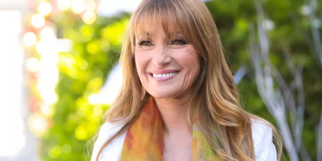 Jane Seymour | O μεγάλος έρωτας ήρθε στα 73 της