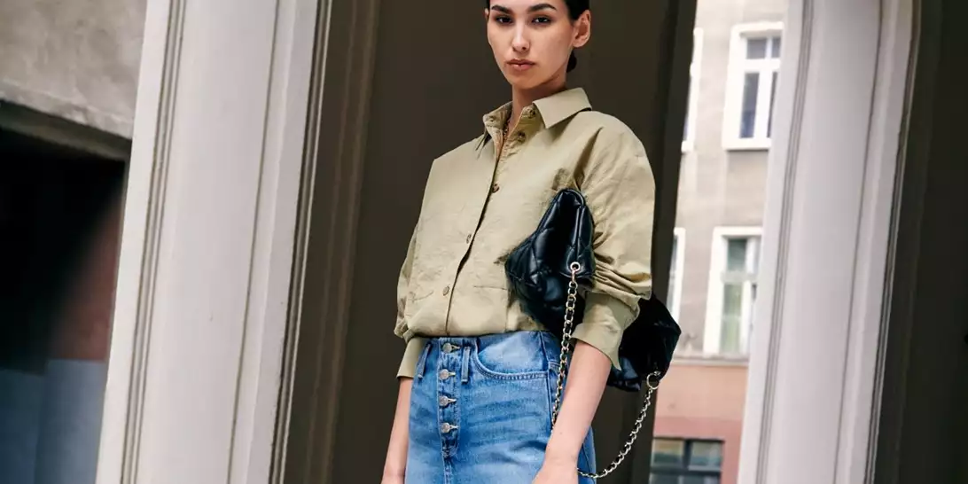 Πουκάμισα γυναικεία | Πώς και γιατί είναι διαφορετικά από τα ανδρικά πουκάμισα;