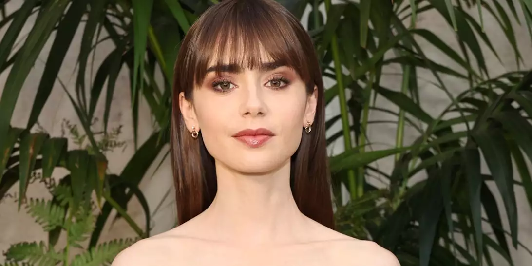Lily Collins | Το χτένισμά της στα γυρίσματα του Emily in Paris είναι η chic πρόταση για κάθε γυναίκα με French bob